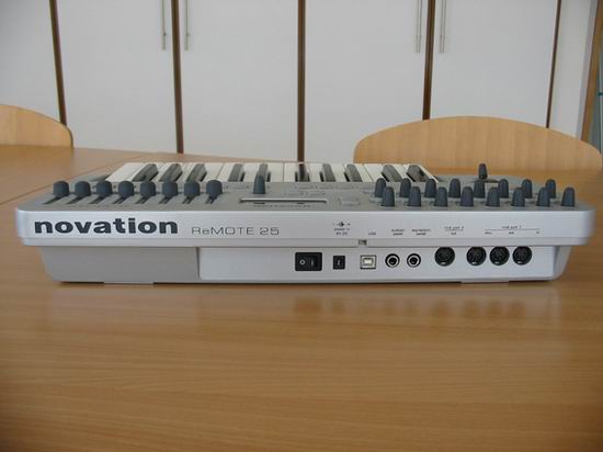 Novation发布ReMOTE 25USB驱动（图）