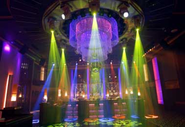 马田灯光为Luminar Leisure旗下Oceana打造缤纷夜晚