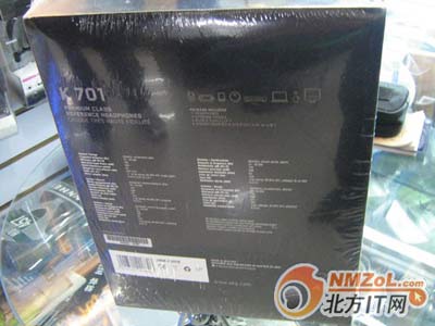 AKG K701高端音乐型耳机古典设计风格