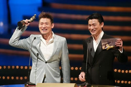 李宇春一次演出55万元 明星出场费大曝光(图)