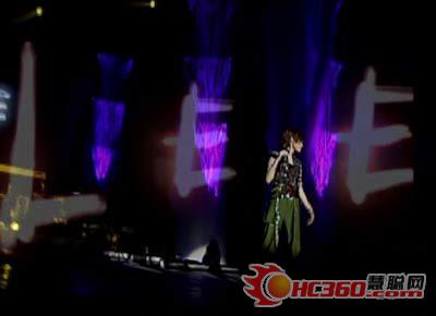 李宇春“Why Me”演唱会上运用的舞台灯光(组图)