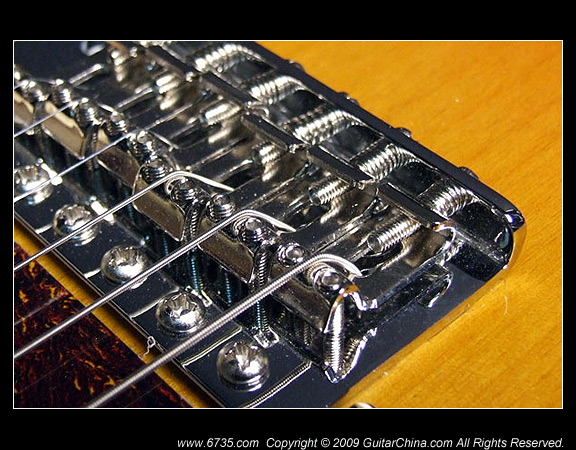 经典外观 Squier Classic Vibe吉他(图)