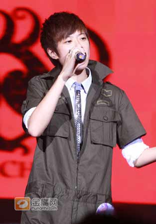 2009快乐女声决出首批全国10强(组图)