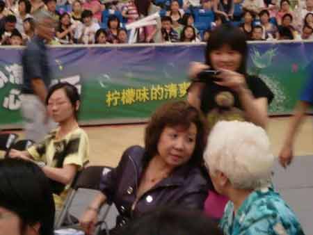 林俊杰北京演唱会 与李宇春pk摇滚对唱