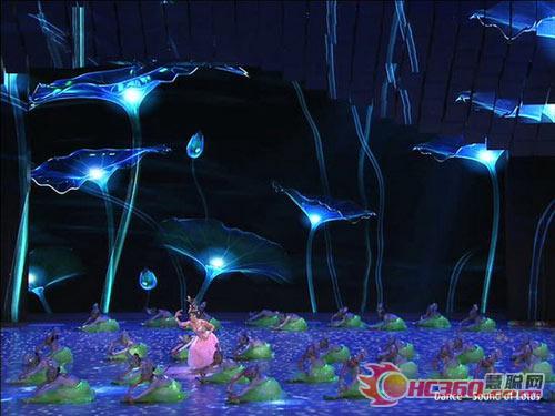 中国最大室内LED屏幕 春晚巨型背景墙揭秘