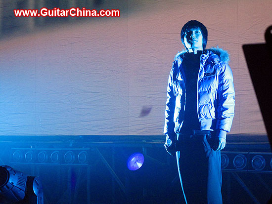陈楚生演唱会成功上演 台前幕后独家图片