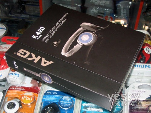 享受音乐如此简单 AKG K420耳机很便携