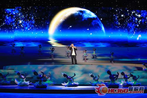 科视：世博会开幕式唯一选用投影机品牌