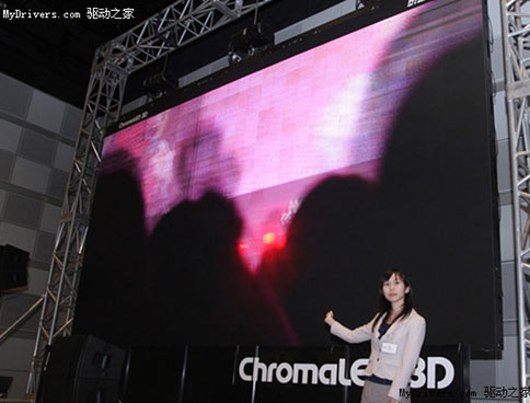 日企开发出全球最窄点距商用3D LED屏