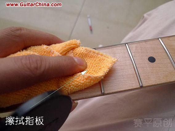 吉他品丝和琴体的护理及电吉他的调试方法