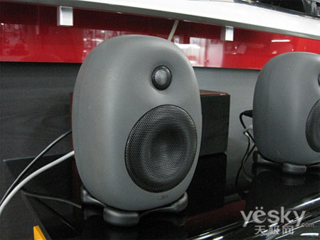 跨时代专业监听平台 惠威X4音箱热销3600元