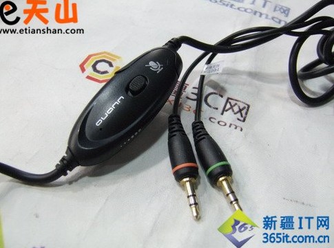 新疆欧凡OA-8003MV耳机 实用单耳监听