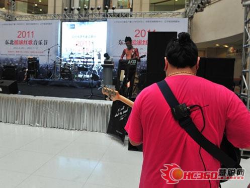 摇滚集结 AKG助阵2011东北摇滚音乐节