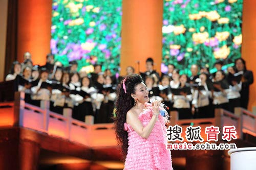 宋祖英跨年演唱会 豪华舞台营造顶级审美