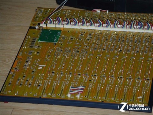 入门受欢迎 雅马哈小巧调音台3100元