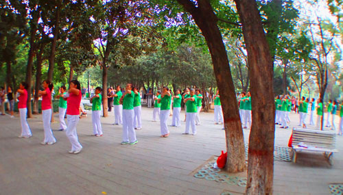 广场舞如何不扰民？选对音响很重要