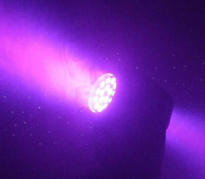 黄河LED摇头光束灯YR-680E-II 特价1800元
