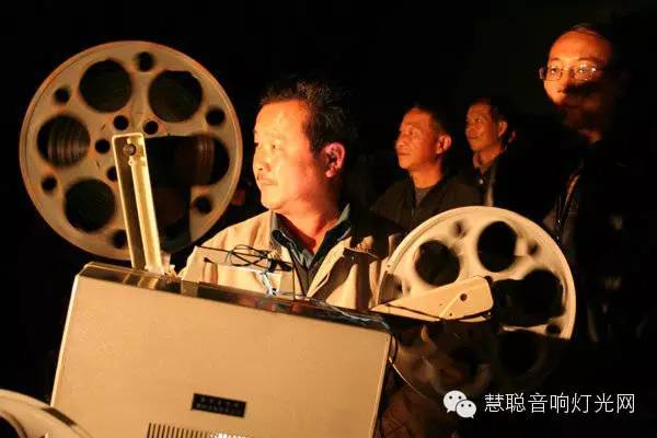 中国影吧行业发展血泪史大披露！