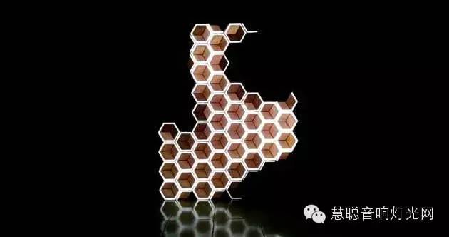 嘿！飞达影视有一盏会72变的灯要送你！