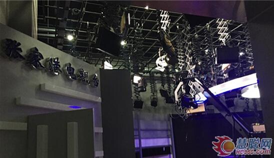 张家港电视台高清4讯道演播室采用Soundcraft声艺系列数字调音台
