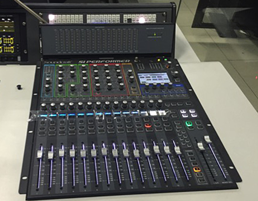 张家港电视台演播室采用 Soundcraft Si Performer -BC系列数字调音台