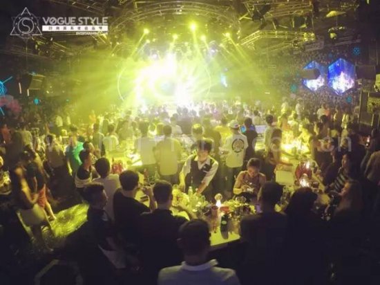 汇丰音响为揭阳尚派酒吧提供音频解决方案