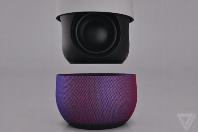 谷歌发Google Home智能音箱：亚马逊Echo劲敌