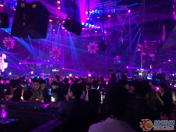 燊创音响打造布加迪酒吧音响系统 引领夜店娱乐风潮