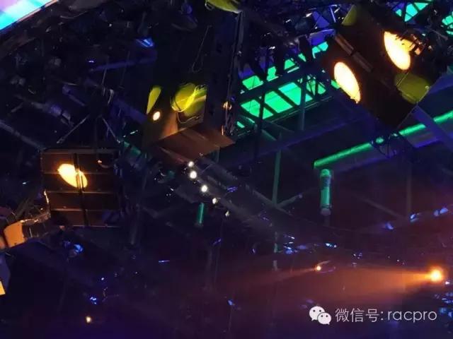 改名了！《中国新歌声》转椅变战车 音响舞美升级还有黑科技！