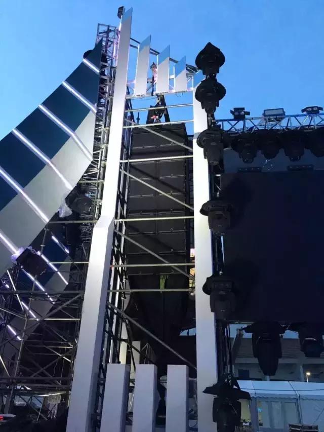 百威风暴电音节席卷广州 L-ACOUSTICS音响嗨翻全场