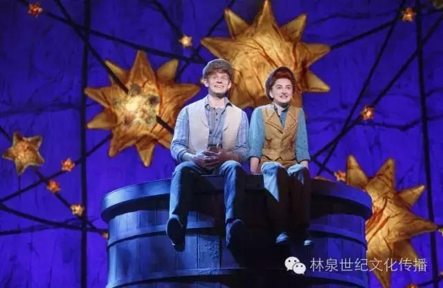 百老汇剧作“不老泉” 看逼格高的舞台剧怎样布景