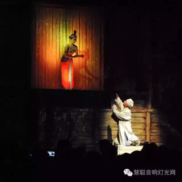《又见敦煌》穿越千年 揭秘幕后系统！
