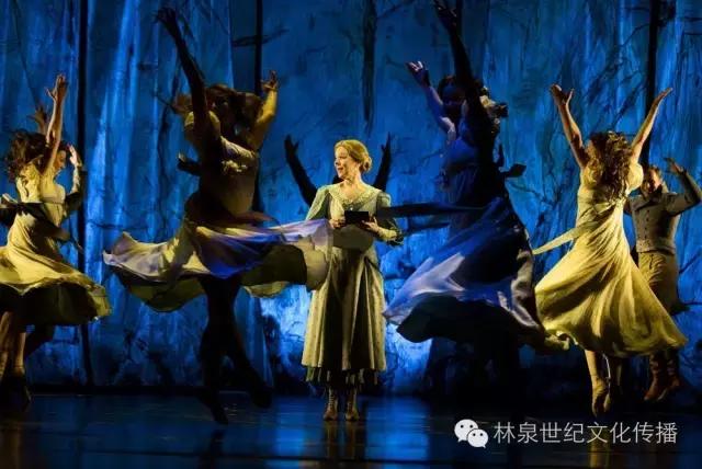百老汇剧作“不老泉” 看逼格高的舞台剧怎样布景
