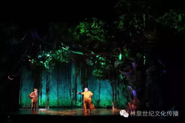 百老汇剧作“不老泉” 看逼格高的舞台剧怎样布景