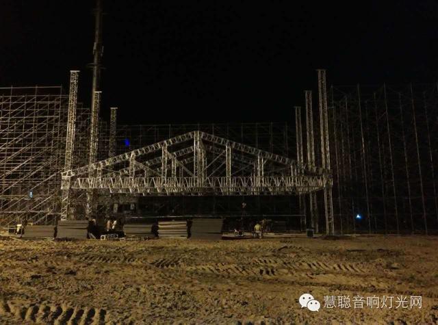 2016上海亚洲音乐节 华崴搭建华丽舞台