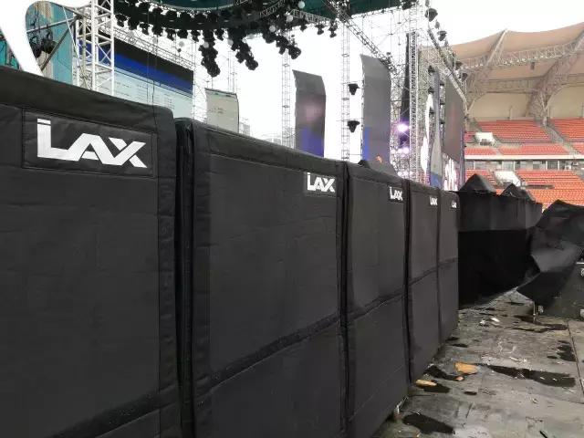 LAX与周杰伦、萧亚轩、潘玮柏同台巨献郎酒•红花郎巨星演唱会