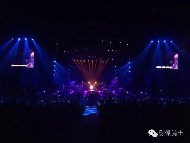 直击韩红“当红不让”巡演澳门站的幕后制作
