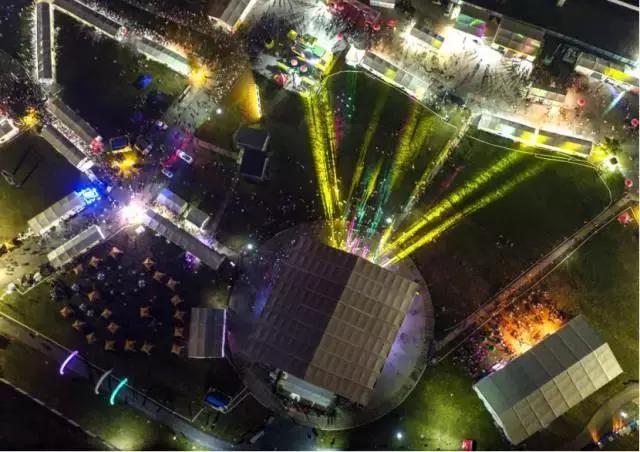 西部音乐节5天超50万人到场观看 是怎样的舞台设计撑起这样的秀？