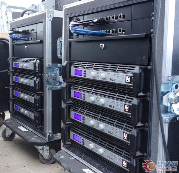 EV X-Line线阵列扬声器，为伊利诺伊州博览会升级音响系统