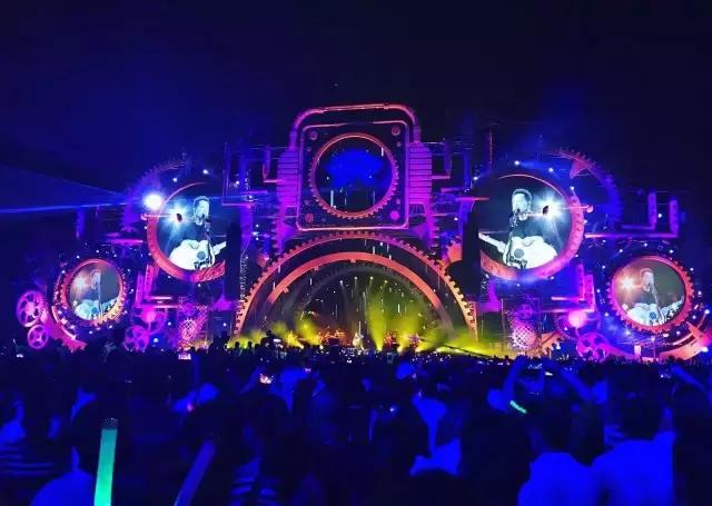 西部音乐节5天超50万人到场观看 是怎样的舞台设计撑起这样的秀？