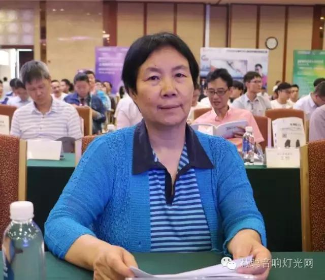 钟厚琼：国际上第一部专用公共广播行业国家标准如何炼成？