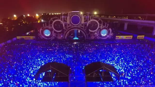 西部音乐节5天超50万人到场观看 是怎样的舞台设计撑起这样的秀？