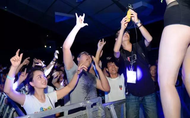 西部音乐节5天超50万人到场观看 是怎样的舞台设计撑起这样的秀？