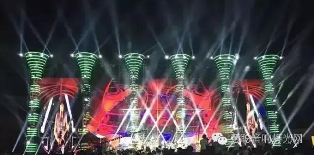 50万人观看西部音乐节 一场极致淋漓的声色盛宴是怎样形成的？