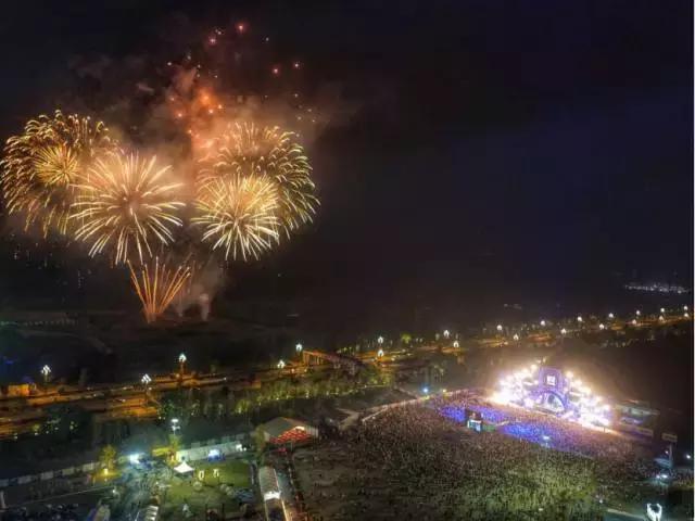西部音乐节5天超50万人到场观看 是怎样的舞台设计撑起这样的秀？