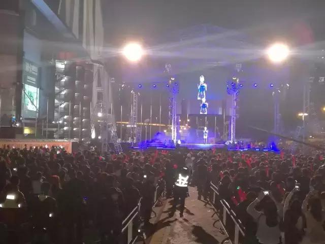 四万人齐聚2017澳门跨年新年音乐会!德国TWAUDiO精彩演绎