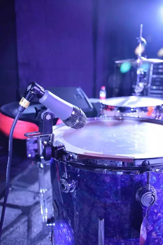 揭秘痛仰乐队LiveHouse现场演出的音响系统