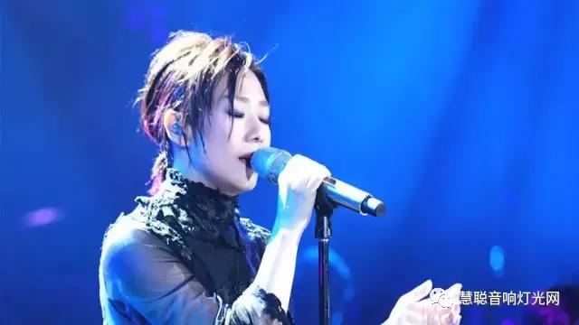 光唱得好有啥用？林忆莲演唱会还不是被现场音效坑了！