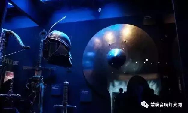 360度沉浸式的舞台，《权力的游戏》音乐会简直不要太酷炫!