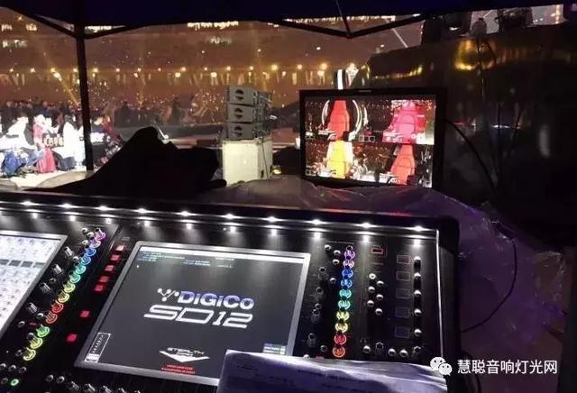 光关注鹿晗了 没想到错过的《中国新歌声》的音响灯光这么牛！